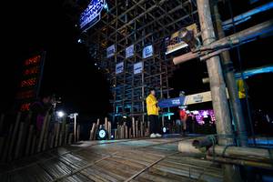 BIB: 651
                            <button type="button" onclick="openModal(18994421)" class="btn btn-primary btn-sm float-right btn-popup" data-toggle="modal" data-target=".modal-high-quality">
                        <i class="fas fa-shopping-cart"></i> Add to Cart
                    </button>
                                            <button type="button" onclick="isThisMe(18994421, true)" class="btn btn-success btn-sm float-right btn-popup btn-isme hidden" data-toggle="tooltip" data-placement="bottom" title="นี่คือรูปของคุณใช่ไหม คลิกที่นี่เพื่อเอาเข้าอัลบั้ม">
                        <i class="fas fa-plus"></i> Add to album
                    </button>
                    <button type="button" onclick="isThisMe(18994421, false)" class="btn btn-warning btn-sm float-right btn-popup btn-isnotme hidden">
                        <i class="fas fa-ban"></i> Remove from album
                    </button>